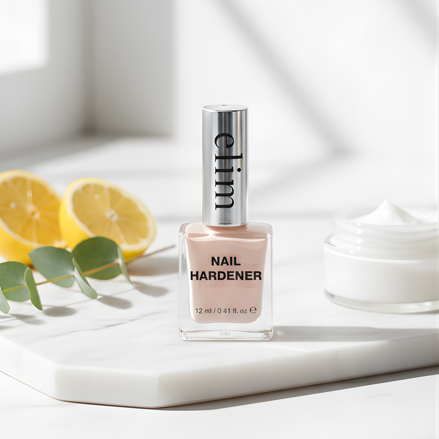 Nail Hardener – For Strengthening Brittle Nails
